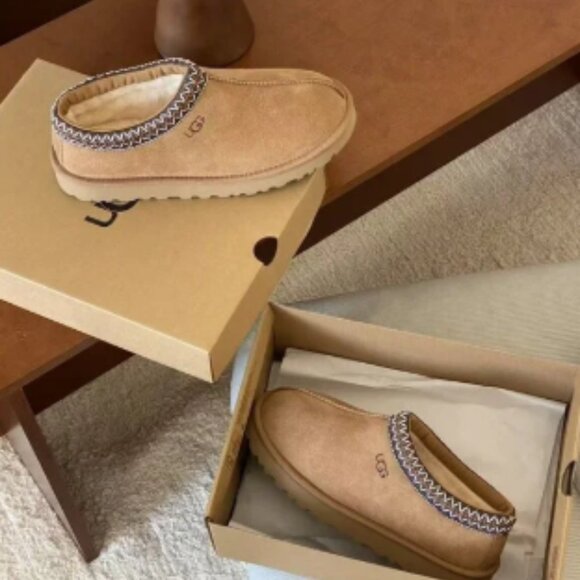 UGG Tasman Slipper Chestnut - Picture 7 of 9